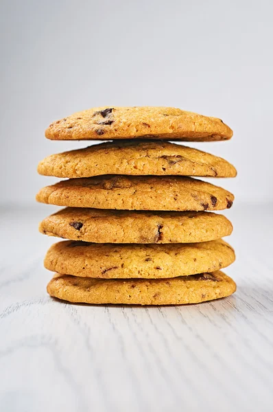 Soft and Chewy Chocolate Chip Cookies