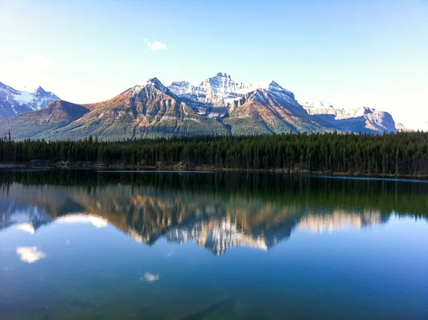 Herbert Lake in Autumn Morning, Canadian Rockies