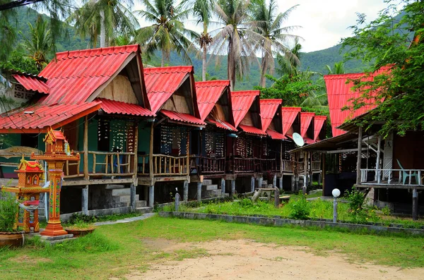 Red roofs bungalows in Chalok Lam, Koh Phangan, Thailand