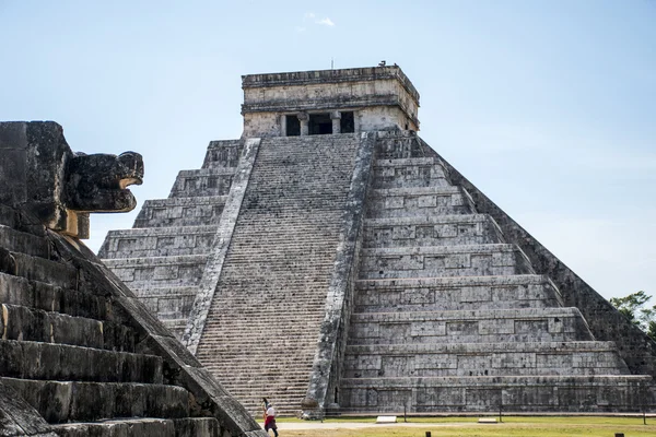 Mexico maya yucatan Chichen Itza old ruins 7