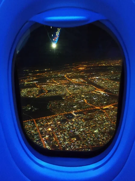 Utsikten Fra Flyet Til Nattens Lys Dubai Uae 2020 – stockfoto