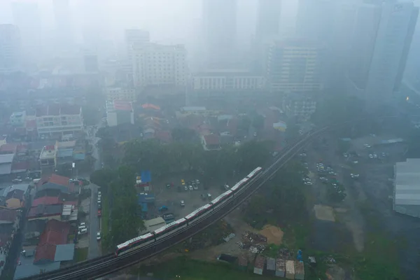 Ciężki Krajobraz Mgły Centrum Kuala Lumpur Kuala Lumpur Malezja 2020 — Zdjęcie stockowe