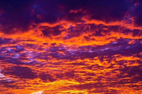 Colori Tramonto Ardente Nel Cielo — Foto Stock