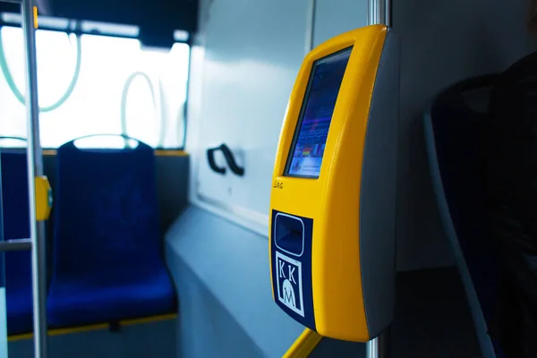 Elektronisk Validerare För Kollektivtrafikbiljetter Närbild Krakow Polen 2019 — Stockfoto