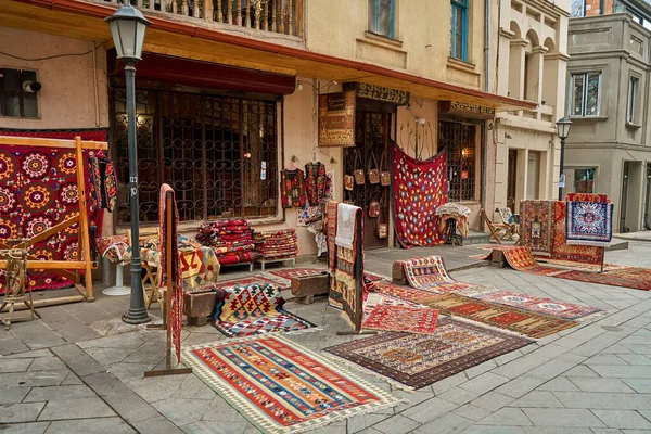 Bancone Strada Tappeti Tradizionali Strada Tbilisi — Foto Stock