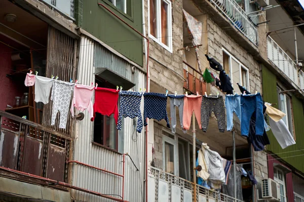 Traditions Familiales Géorgie Linge Vêtements Sont Séchés Extérieur Sur Les — Photo