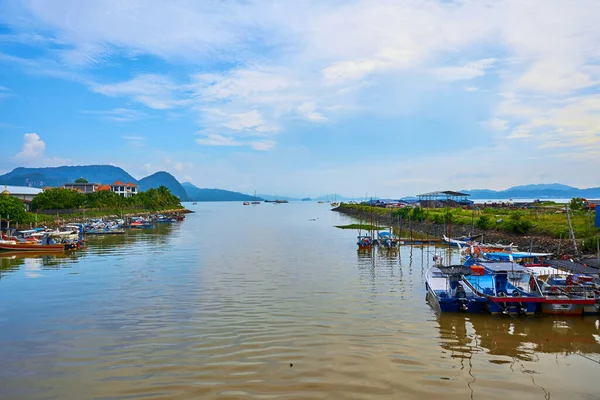 Ancoragem Para Pequenos Barcos Pesca Ilha Langkawi Malásia 2020 — Fotografia de Stock