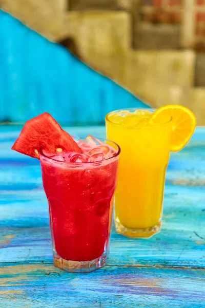 Two Glass Glasses Refreshing Drinks Orange Watermelon Juice — Stock Photo, Image