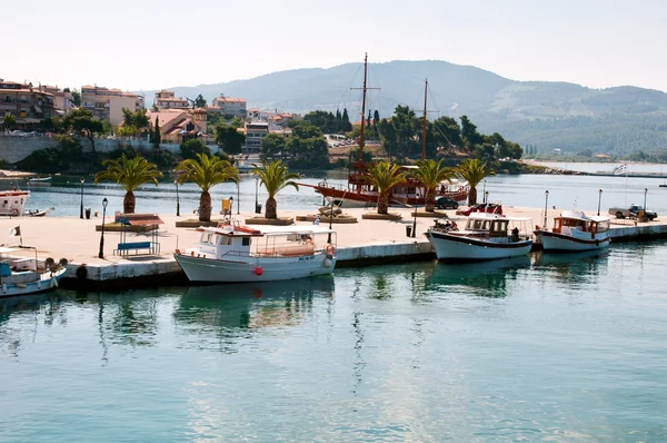 Small coastal town of Greek — Stock Photo, Image