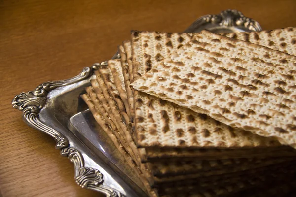 Fısıh Bayramı-Matza plakalı sembolü