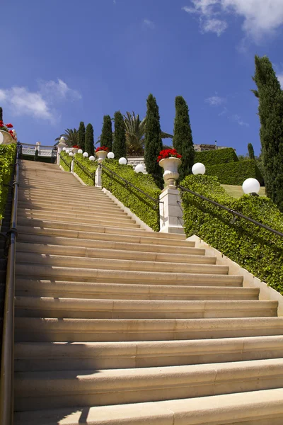 Scala in giardino — Foto Stock