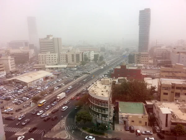 Massiva Mellanöstern sand storm i Tel Aviv, Israel — Stockfoto