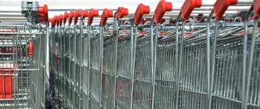 Grup alışveriş arabası