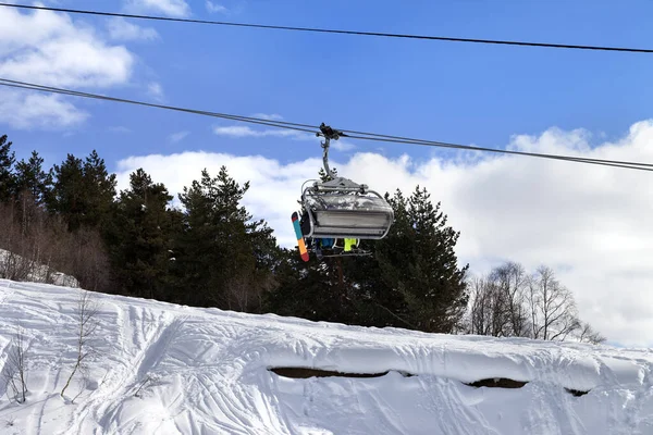 Esquiadores Snowboarders Cadeira Lift Montanha Inverno Montanhas Cáucaso Monte Tetnuldi — Fotografia de Stock