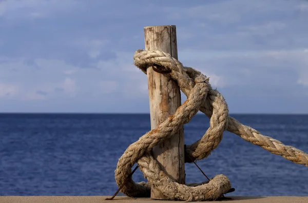 Touw Kust Zee Zon Herfst Dag Turkije Erdek Kust Van — Stockfoto