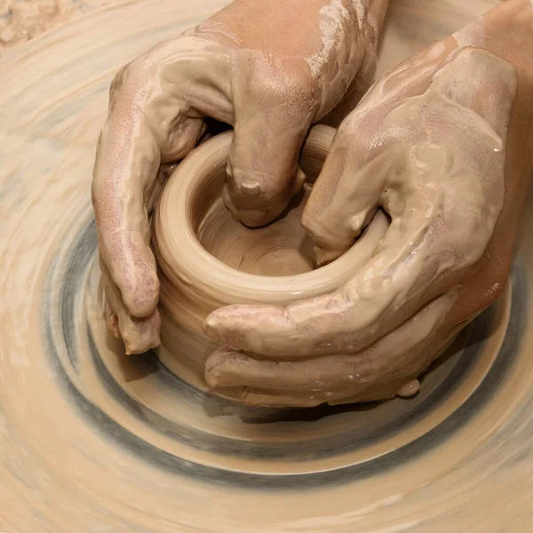 Hands Clay Process Making Ceramic Pottery Wheel Potter Work Close — Stock Photo, Image