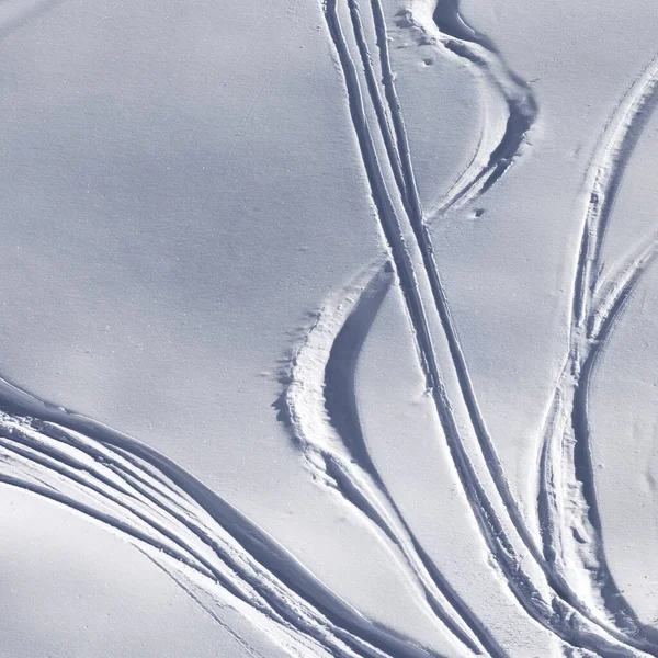 Tiefschneehang Mit Ski Und Snowboardspur Sonnigen Abend Blick Von Oben — Stockfoto