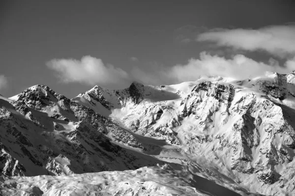 Montagne Innevate Bianche Nere Ghiacciaio Alla Sera Sole Montagne Del — Foto Stock