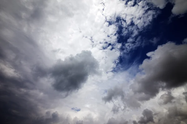 Sunlight sky with clouds — Stock Photo, Image