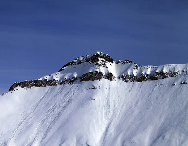 Pente avec des traces d'avalanches — Photo