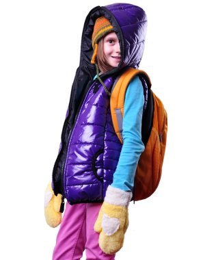 beyaz bitti izole sırt çantası ile mutlu gülümseyen kız öğrenci