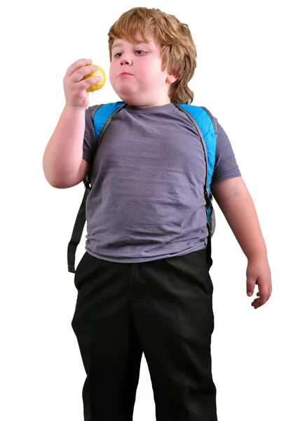 Retrato del niño comiendo una manzana — Foto de Stock