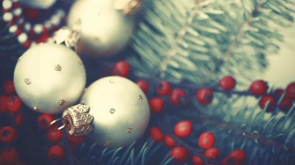 Vánoční pozadí s dekoracemi — Stock fotografie
