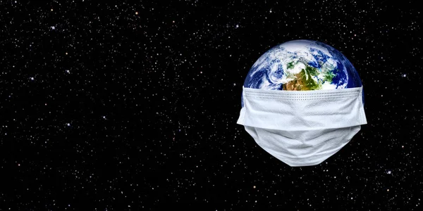 Tutta Terra Quarantena Terra Indossa Una Maschera Sullo Sfondo Bianco — Foto Stock