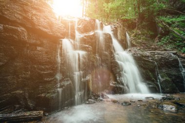 Reklamınız için güzel bir şelale.