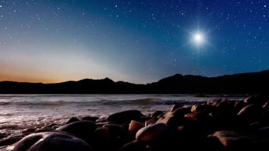 Dağların üzerinde gökyüzünde bir yıldızla Noel panoraması.