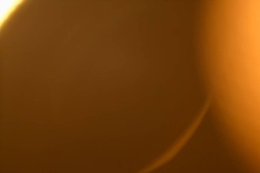 Şeffaf arkaplanda güneş ışığı parlamaları ve bokeh örtüsü