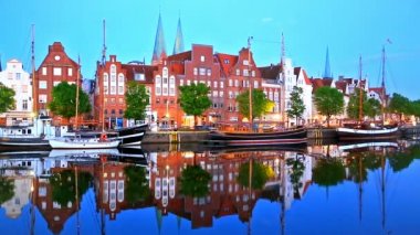 Akşam görünümü Lubeck, Almanya