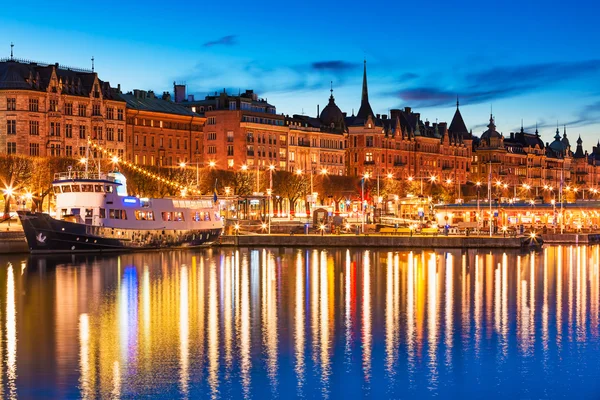 Paisaje nocturno de Estocolmo, Suecia — Foto de Stock