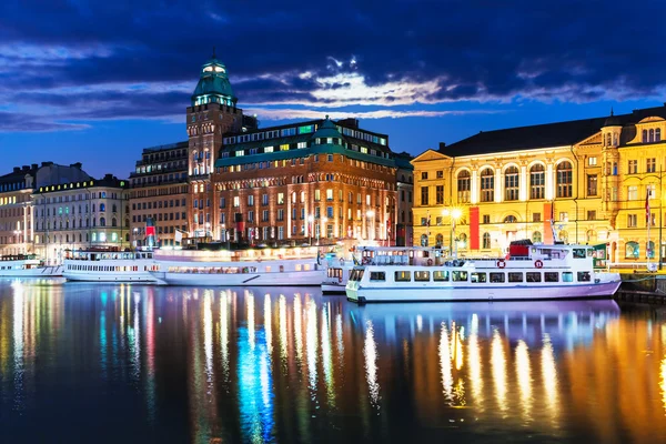 Ночная сцена Стокгольма, Швеция — стоковое фото