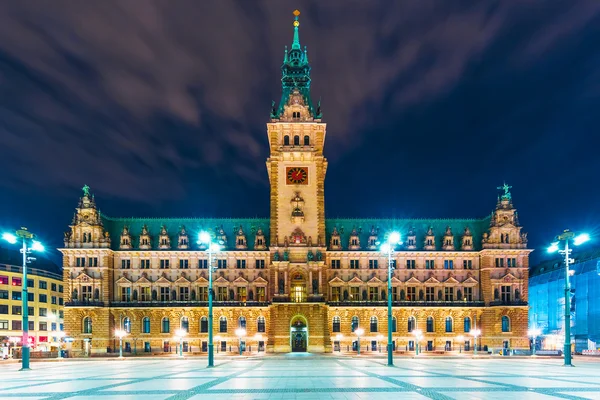 Plaza del Ayuntamiento de Hamburgo, Alemania — Foto de Stock