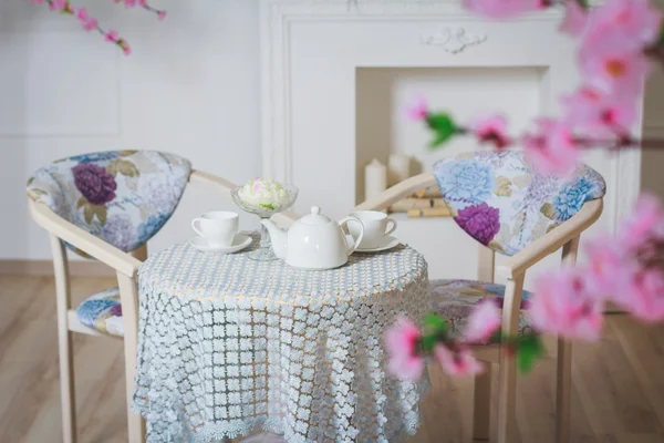 Mesa para beber chá — Fotografia de Stock