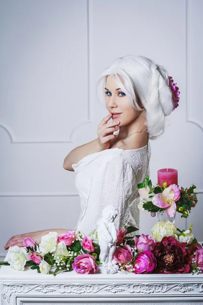 Beautiful white hair woman in fairy white dress — Stock Photo, Image