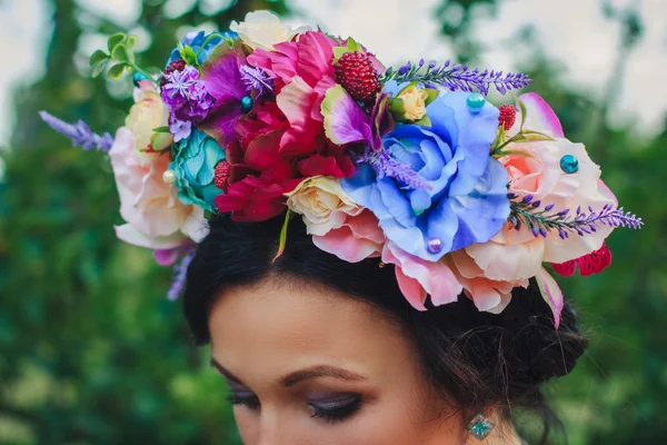 Young attractive woman with coronet of flowers — Stock Photo, Image