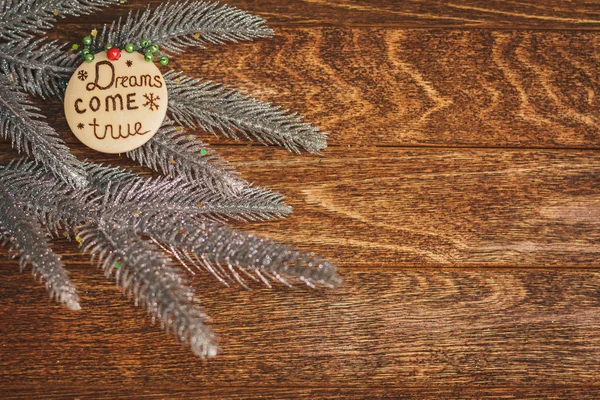 Tahtaya yazılan yazıt rüyalar gerçek ile Noel ağacı