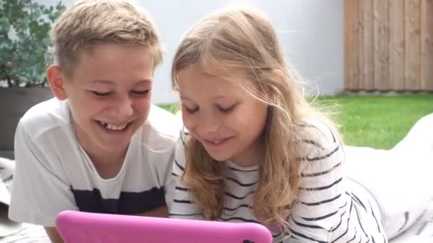 Teen Brother Sister Making Video Call Mates Tablet Online — Stock Video