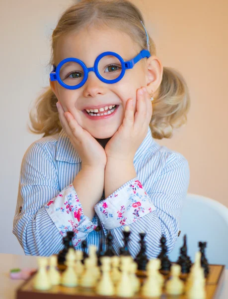 Retrato de menina bonita — Fotografia de Stock