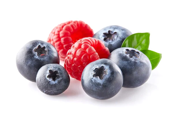 Raspberry with blueberry in closeup — Stock Photo, Image