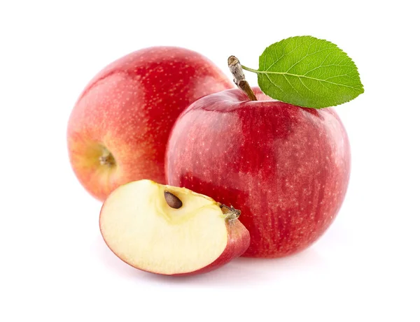 Rött Äpple Med Skiva Vit Bakgrund — Stockfoto