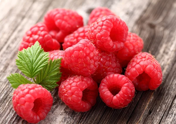 Fresh raspberry — Stock Photo, Image