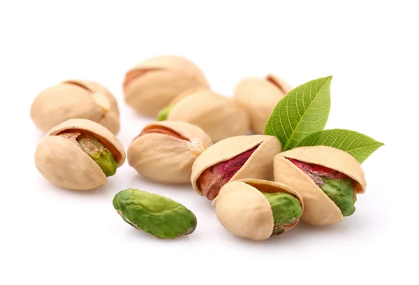 Pistachios with leaves — Stock Photo, Image