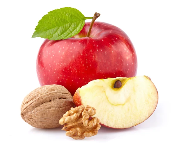 Äpple med valnötter — Stockfoto