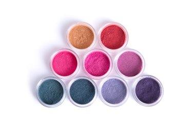 Renkli vegan göz gölgeler dizi 