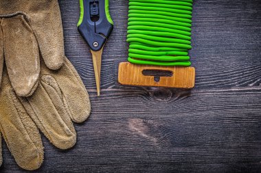 Bahçe budayıcı, yumuşak tel kravat,