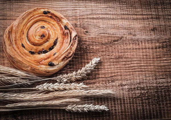 Pasta de pão de passas rica de trigo — Fotografia de Stock