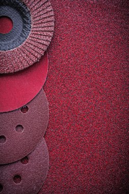 aşındırıcı flep tekerlekler